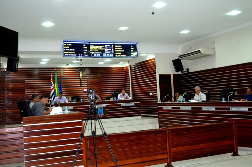 Imagem da notícia: 33 ª Sessão Ordinária   de 06 de novembro 2017