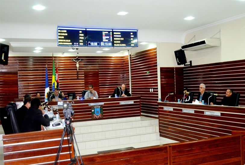 Imagem da notícia:    56ª Sessão Ordinária e 22ª Sessão Extraordinária 