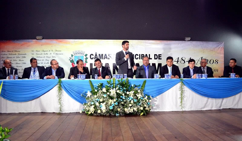 Imagem da notícia: Munícipes recebem título de Cidadão Itanhaense