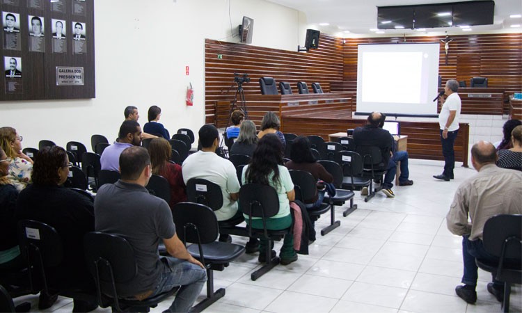 Imagem da notícia: Em Audiência Pública da Saúde, Prefeitura presta contas do 2º quadrimestre do ano