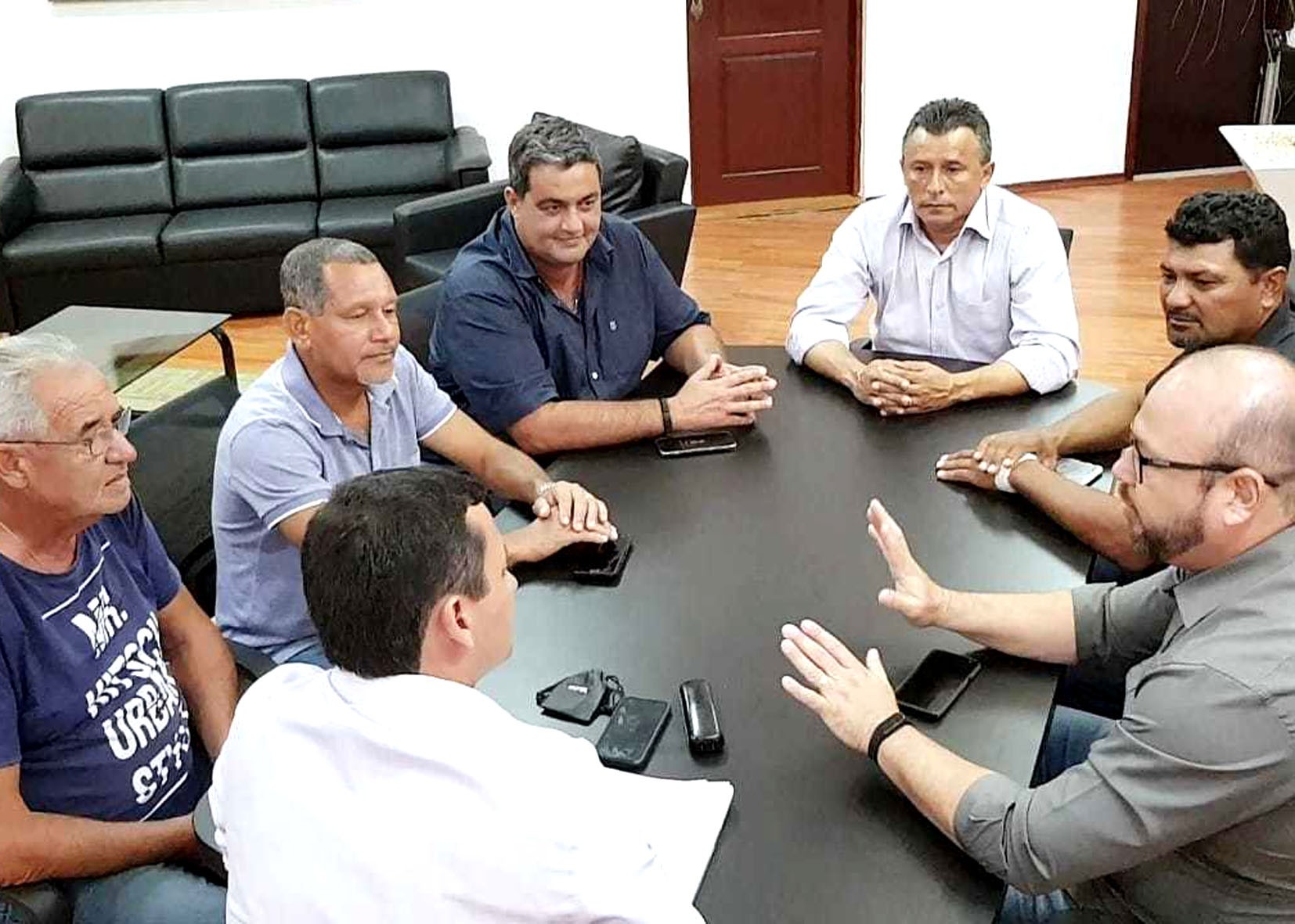 Imagem da notícia: Câmara Devolve R$ 379 mil à Prefeitura de Itanhaém