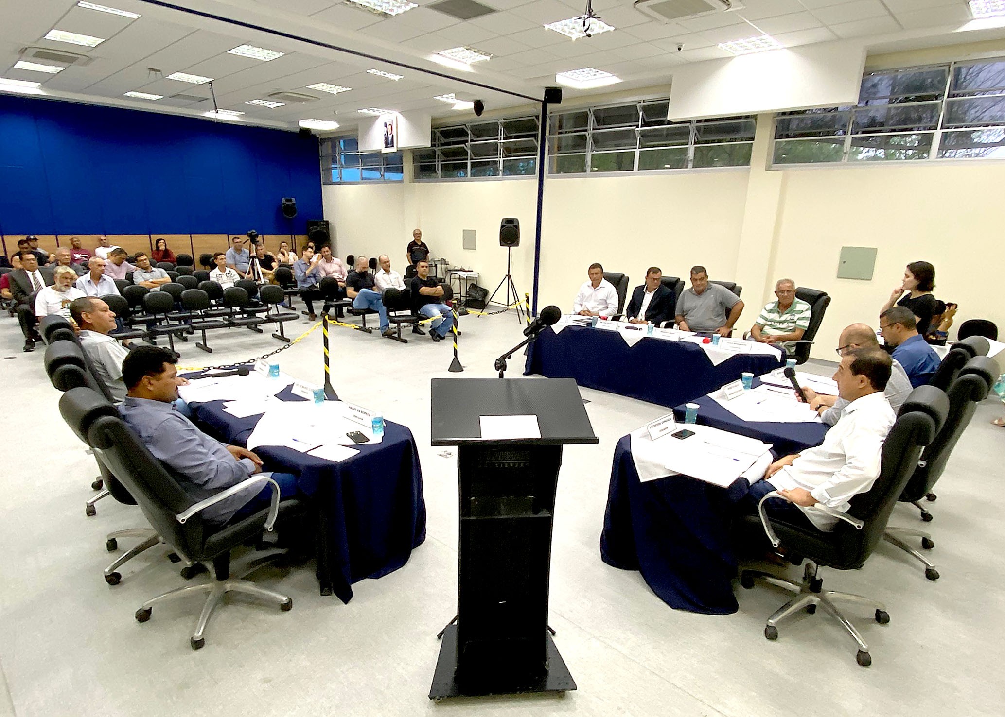 Imagem da notícia: Vereadores querem explicações do Estado com relação à instalação da Praça de Pedágio em Itanhaém