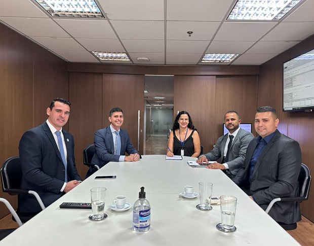 Imagem da notícia: VEREADORES BUSCAM RECURSOS FEDERAIS PARA O MUNICÍPIO