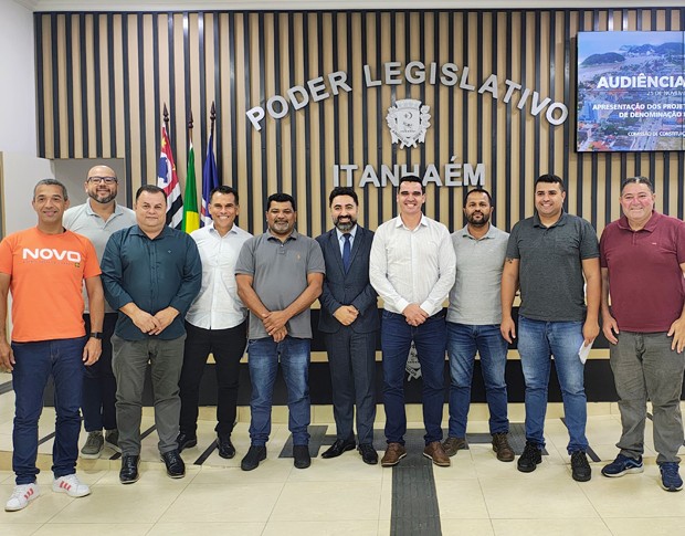 Imagem da notícia: Audiência Pública para apresentação e discussão dos Projetos de Lei, que visam a alteração das denominações de vias públicas.